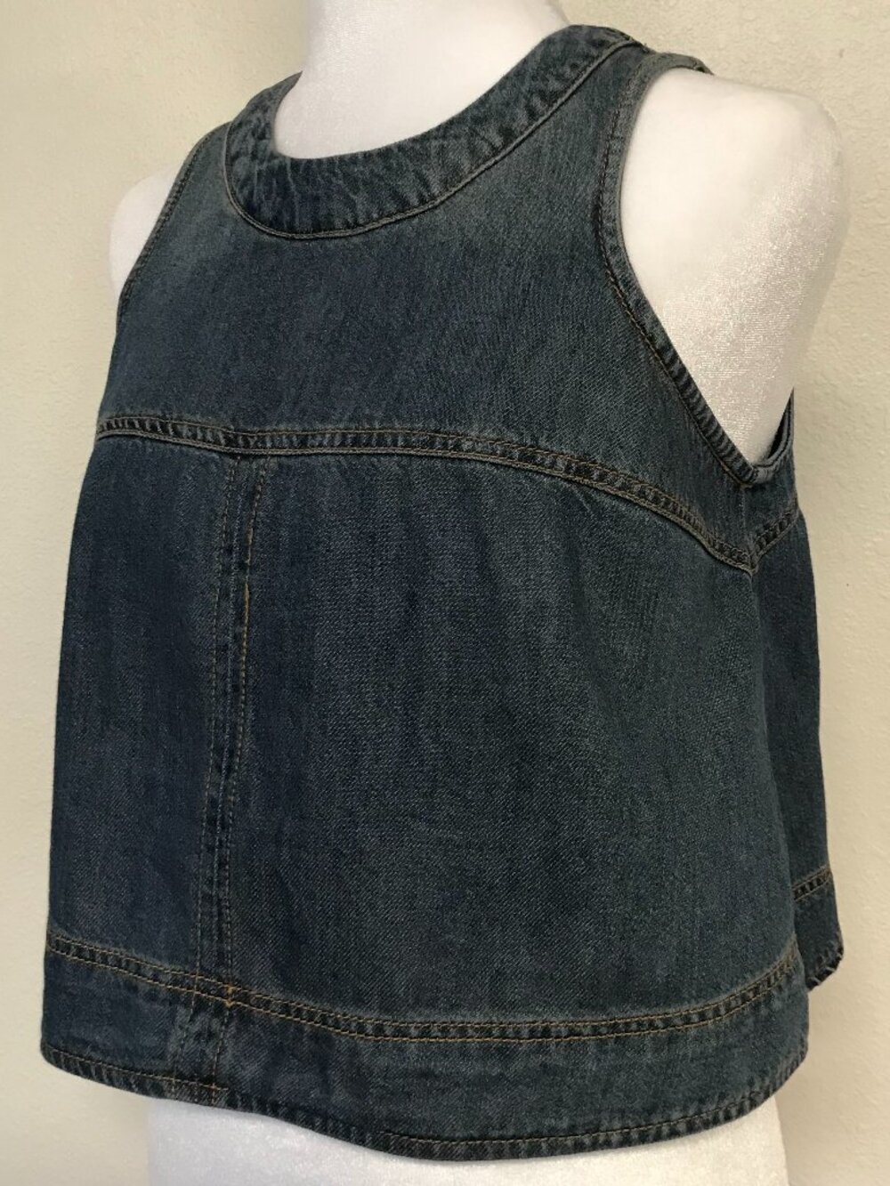 Habitual Sleeveless Denim Top XS Cotton Lyocell Boxy Shell Back Zip NWOT